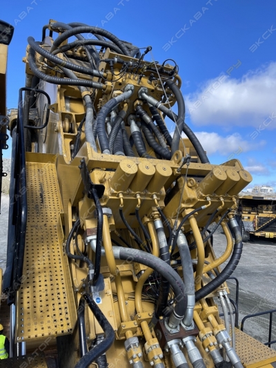 Caterpillar 6020B [4]