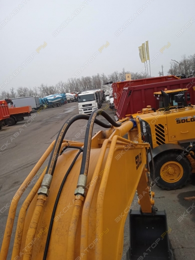 SDLG (LGCE) E690F [4]