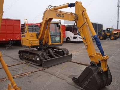 SDLG (LGCE) E690F [2]