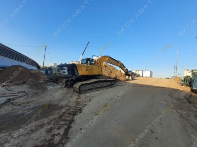 JCB JS 260LC [2]