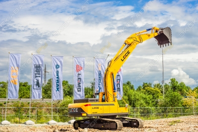LGCE (SDLG) E6255F [5]