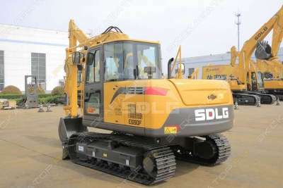 E690F [4]