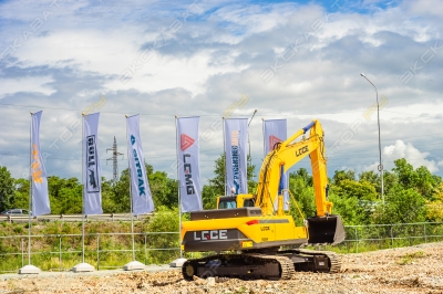 LGCE (SDLG) E6255F [6]
