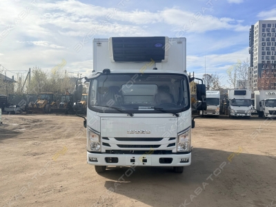 Isuzu Elf [1]