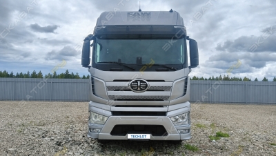 FAW J7 [2]