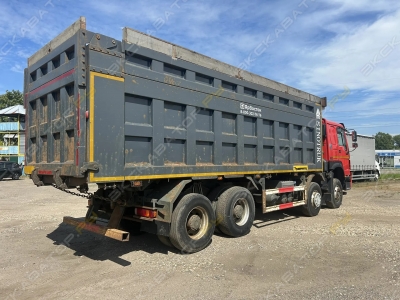 Howo HW76 8x4 [1]