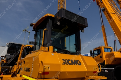 XCMG D5AT [6]