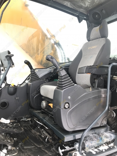 Hyundai R 300LC-9S [3]