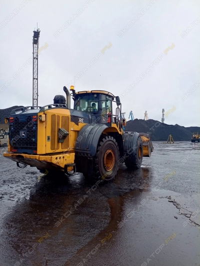 John Deere 744K High-Lift [2]