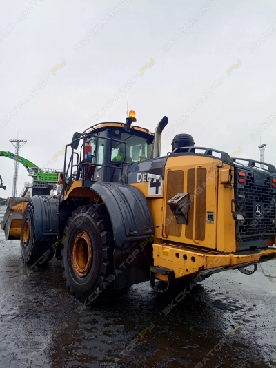 John Deere 744K High-Lift [4]