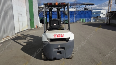 TEU FD30Т [2]
