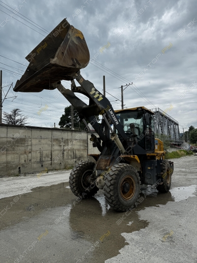 XCMG LW330FN [4]