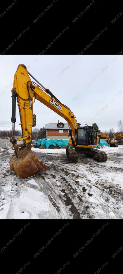 JCB JS 220LC [1]