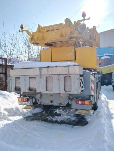 Liebherr LTM 1200-5.1 [1]