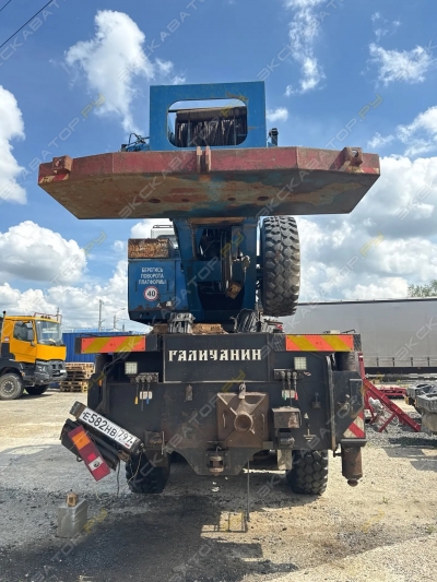 Галичанин КС-65713-5 шасси КАМАЗ-6560 (8 х 8) [3]