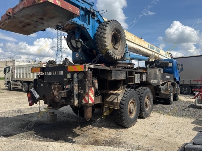 Галичанин КС-65713-5 шасси КАМАЗ-6560 (8 х 8) [4]