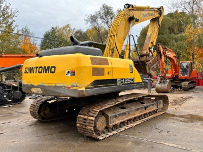Sumitomo SH250-6 [2]