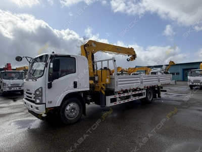 Isuzu Elf [1]