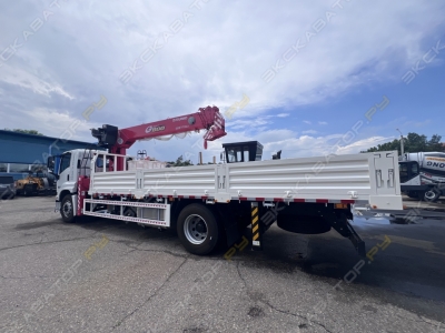 Isuzu Giga [2]