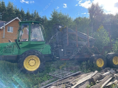 John Deere 1010E [10]