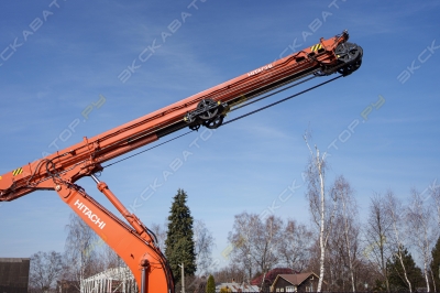Hitachi ZX330-5A [1]