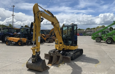 Komatsu PC55-MR3 [3]
