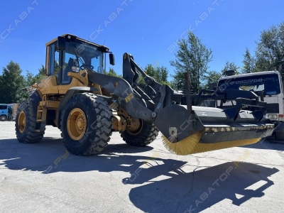 Volvo L90F [2]