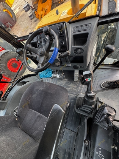 Mecalac TLB890SM [3]