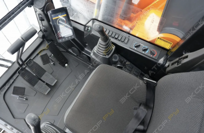 UMG E200NC [4]