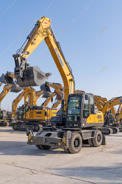 XCMG XE180WD [2]
