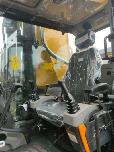 XCMG XE690DK [4]