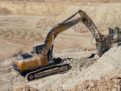 XCMG XE335C [4]