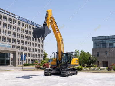 XCMG XE370G [1]