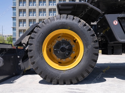 XCMG XE180WD [3]