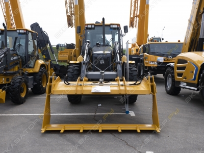 XCMG XC8-S3570 [2]