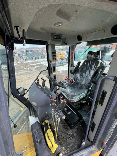 XCMG GR2153A [4]