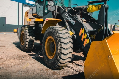 XCMG LW330RU [5]