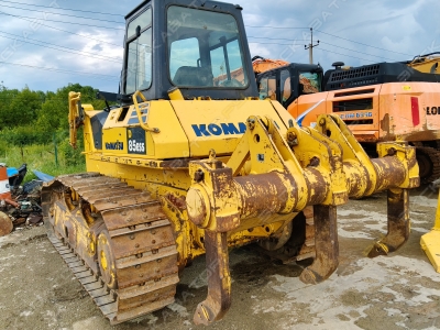 Komatsu D85ESS-2A [3]