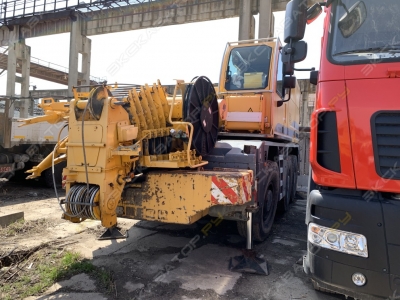 Liebherr LTM 1055-3.1 [2]