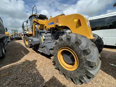 XCMG XLZ2303S [1]