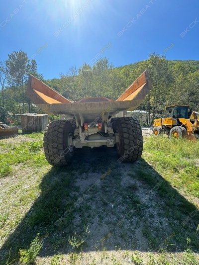Caterpillar 745 [3]