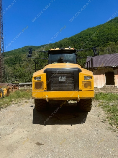 Caterpillar 745 [1]