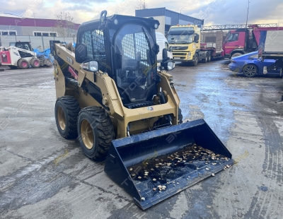 Caterpillar 232D [3]