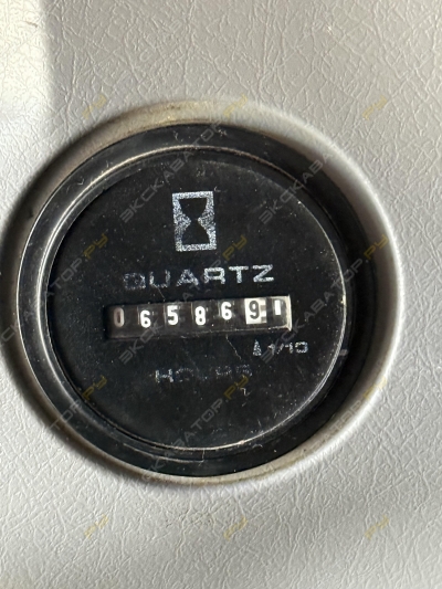 New Holland E385 [2]