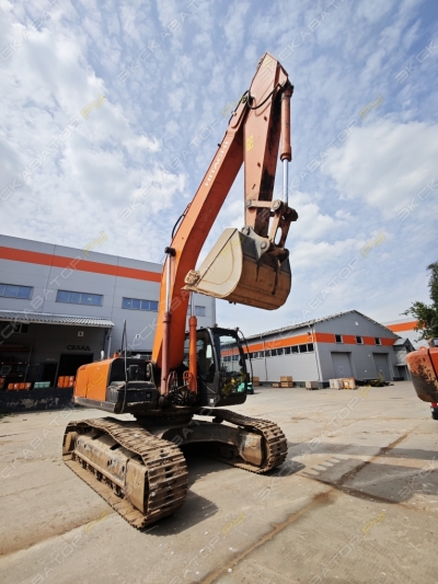 Hitachi ZX330-5G [0]