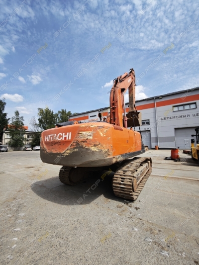 Hitachi ZX330-5G [1]