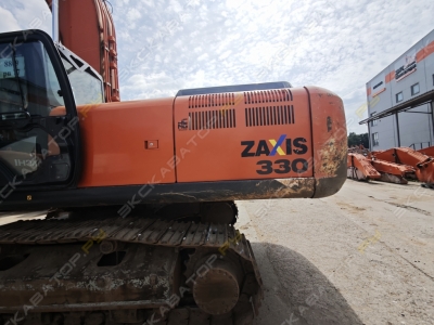 Hitachi ZX330-5G [2]