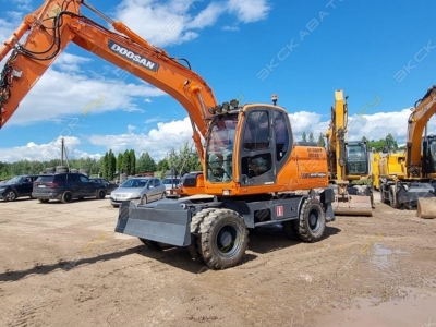 Doosan DX160W [1]
