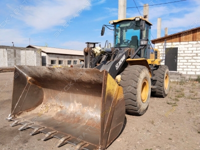 XCMG LW500FN [1]