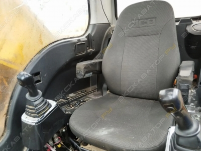 JCB JS 305LC [3]